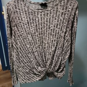 Bobeau long sleeve knit front twist top